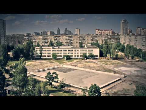 Строительство футбольного поля Андрея Шевченко (Киев)